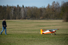 D71_1556