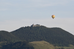 DSC8238027
